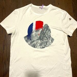 Men’s Moncler T-shirt